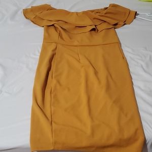 Cute mid-length dress